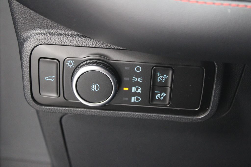 2026 Ford Explorer ST-Line - Photo 43