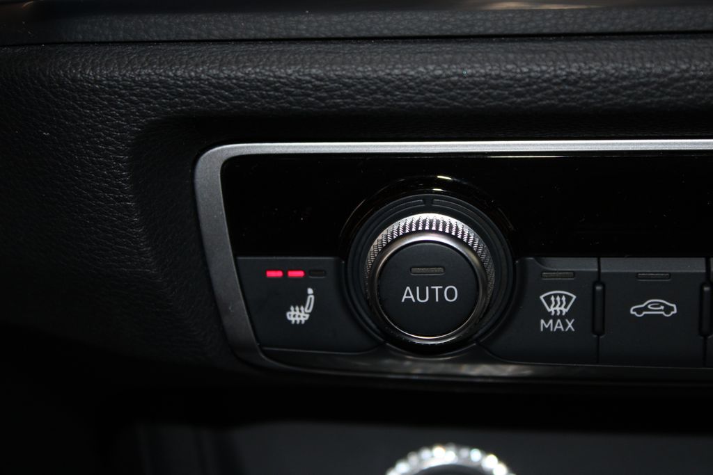 2023 Audi Q3 S Line Premium Plus - Photo 39