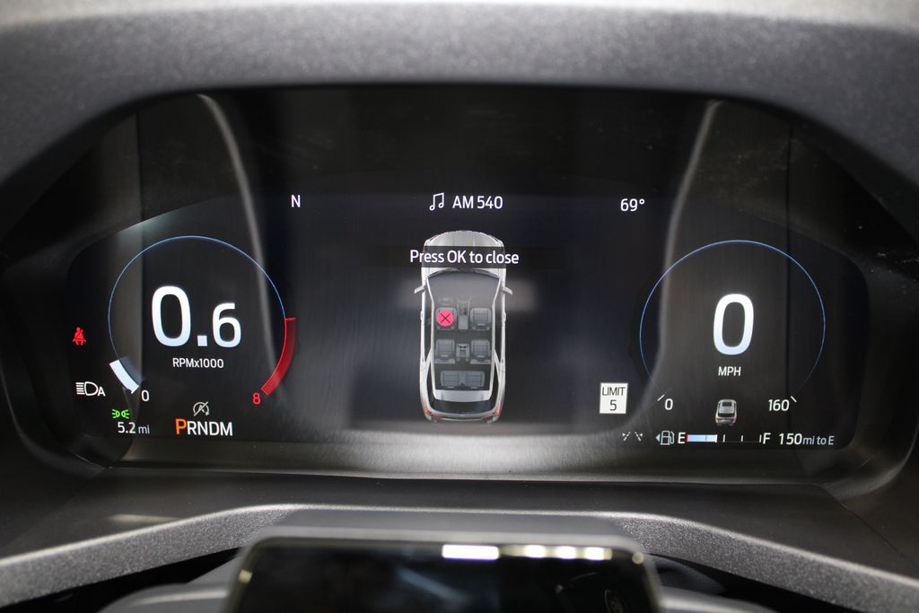 2026 Ford Explorer ST - Photo 35