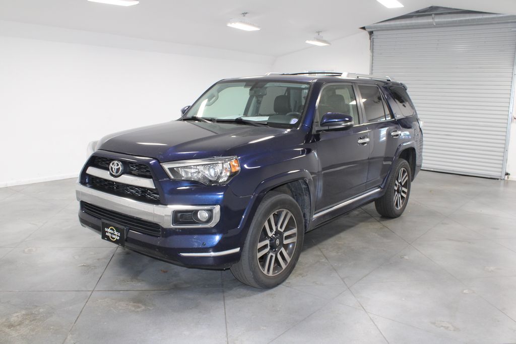 2016 Toyota 4Runner Limited photo 2