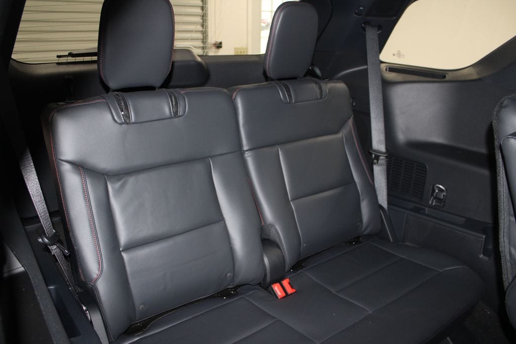 2026 Ford Explorer ST-Line - Photo 33