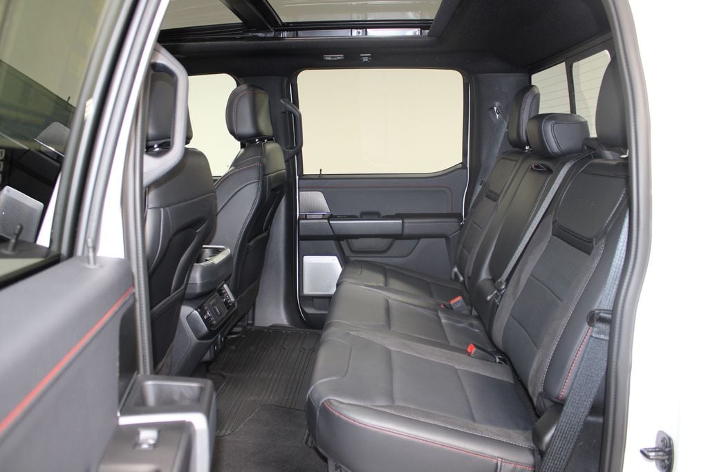 2024 Ford F-150 Raptor - Photo 27