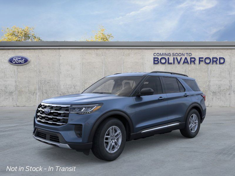 2025 Ford Explorer photo 3
