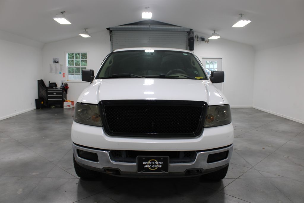 2004 Ford F-150 XL photo 2