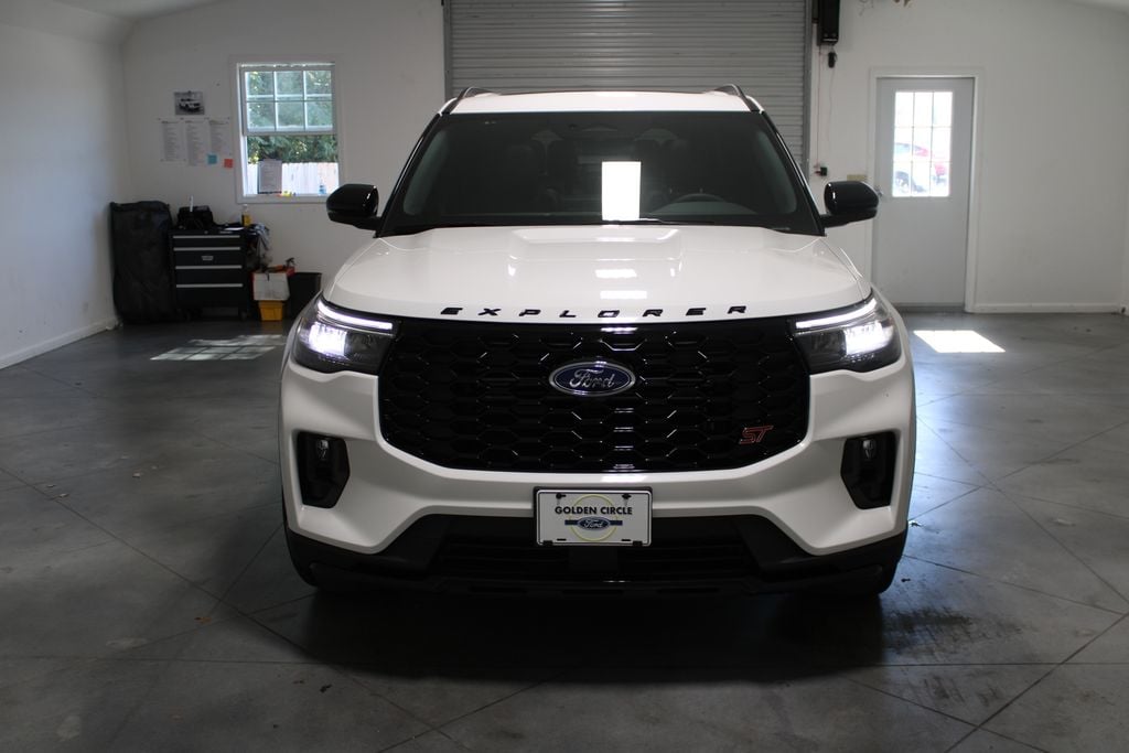 2026 Ford Explorer ST - Photo 62