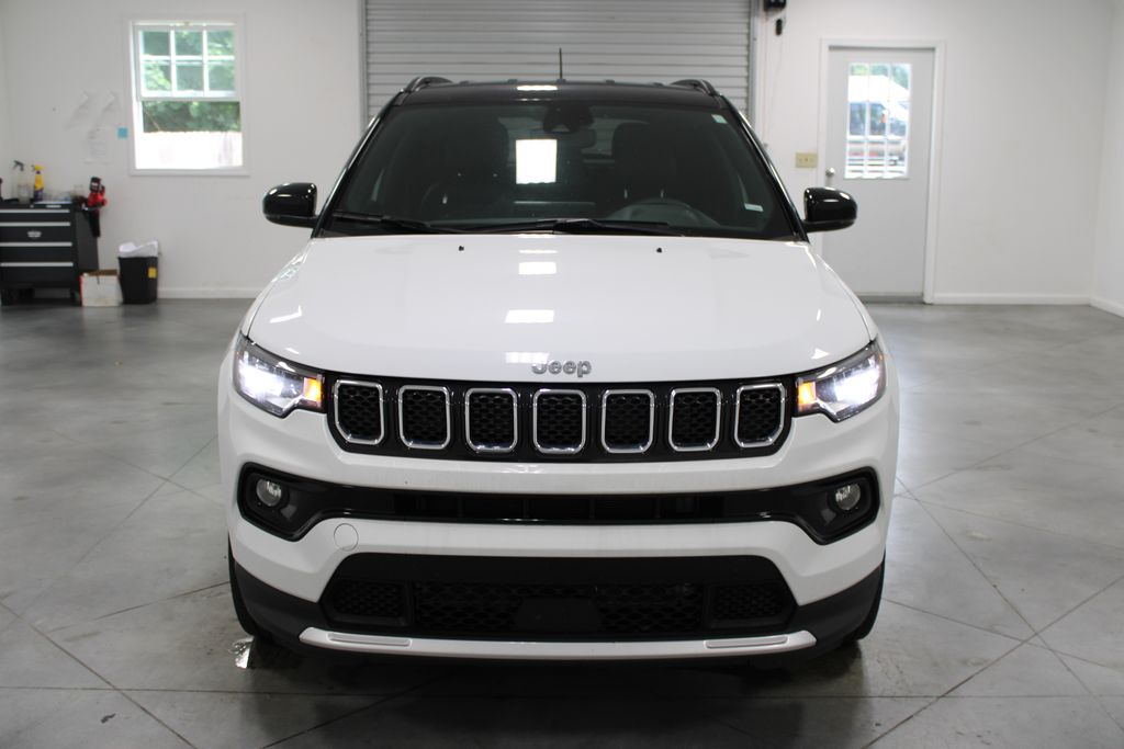 Used 2024 Jeep Compass Limited with VIN 3C4NJDCNXRT609291 for sale in Jackson, TN
