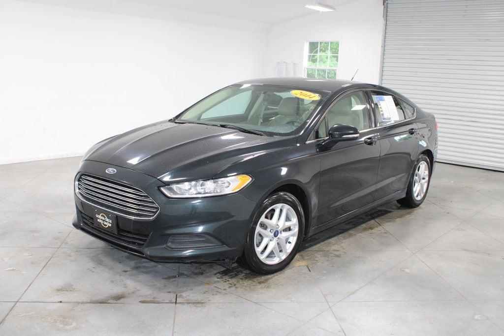 Used 2014 Ford Fusion SE Sedan