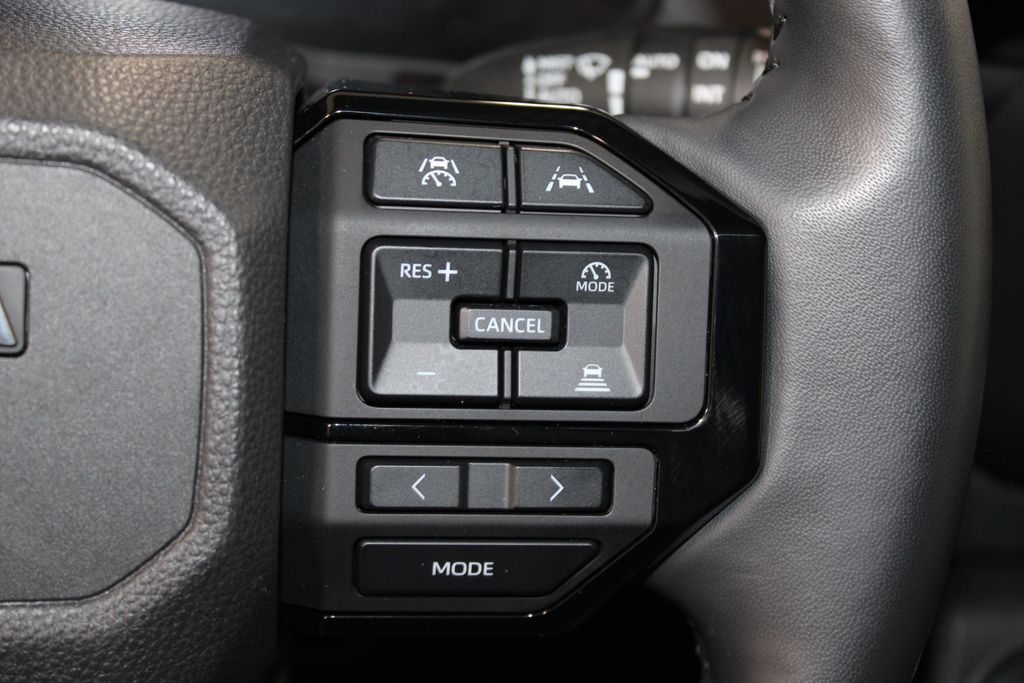 2025 Toyota Land Cruiser 37
