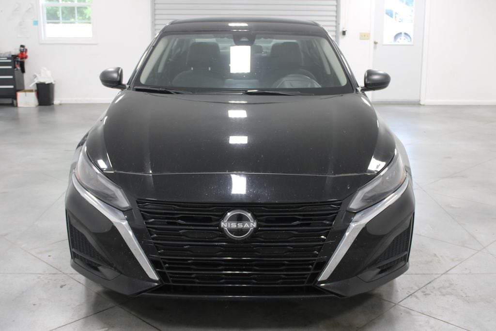 Used 2024 Nissan Altima SV with VIN 1N4BL4DV2RN323761 for sale in Jackson, TN