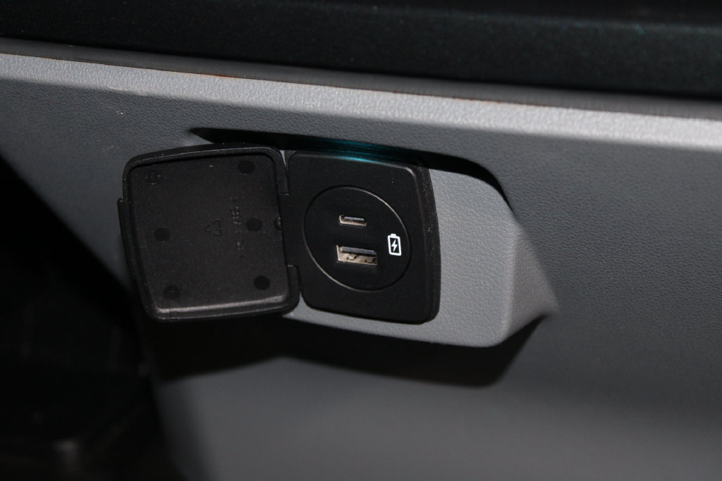 2023 Ford F-150 XL - Photo 29