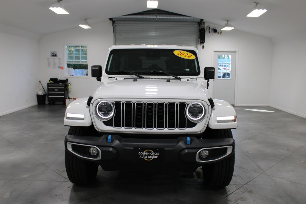 2024 Jeep Wrangler Sahara 4xe photo 2