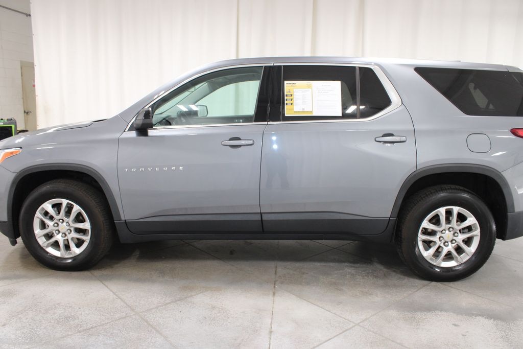 Used 2021 Chevrolet Traverse LS SUV