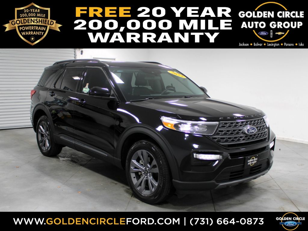 2023 Ford Explorer XLT's photo