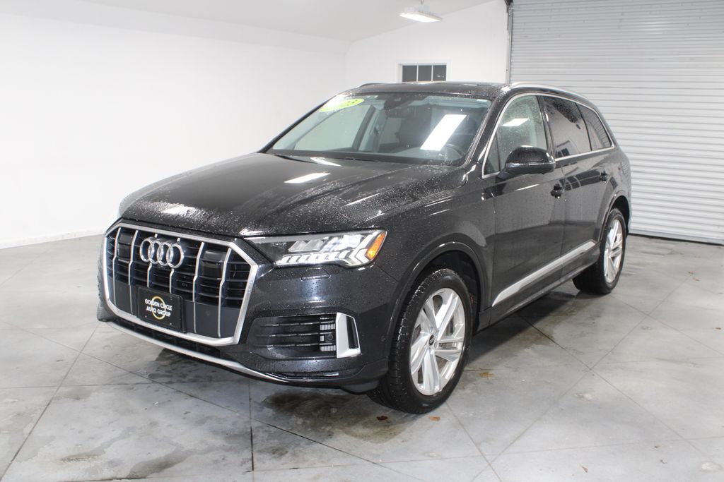 2023 Audi Q7 55 Premium Plus photo 3