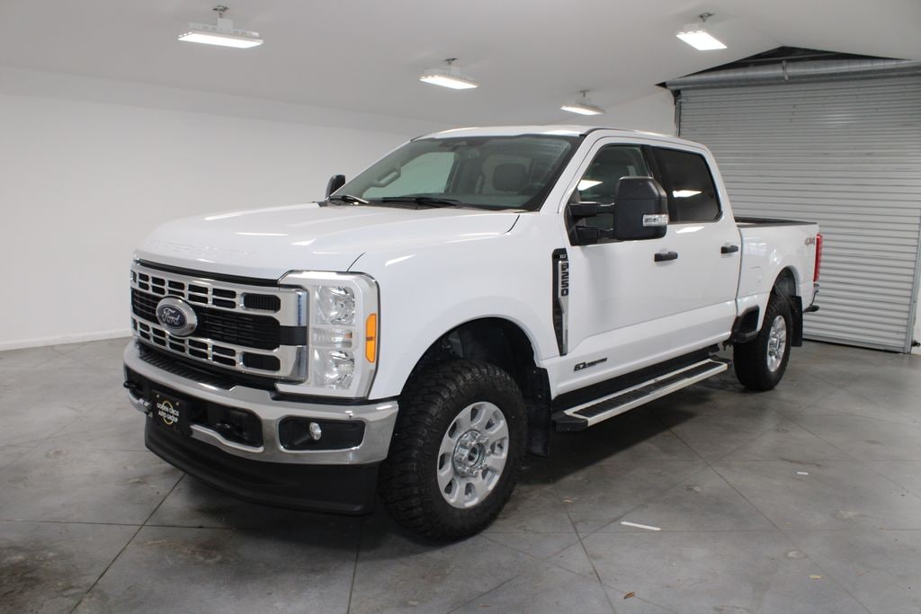 Used 2023 Ford F-250SD XLT Truck