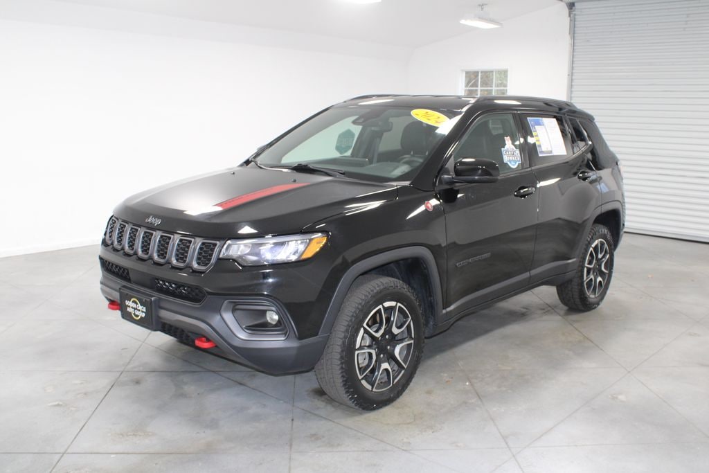 Used 2024 Jeep Compass Trailhawk SUV