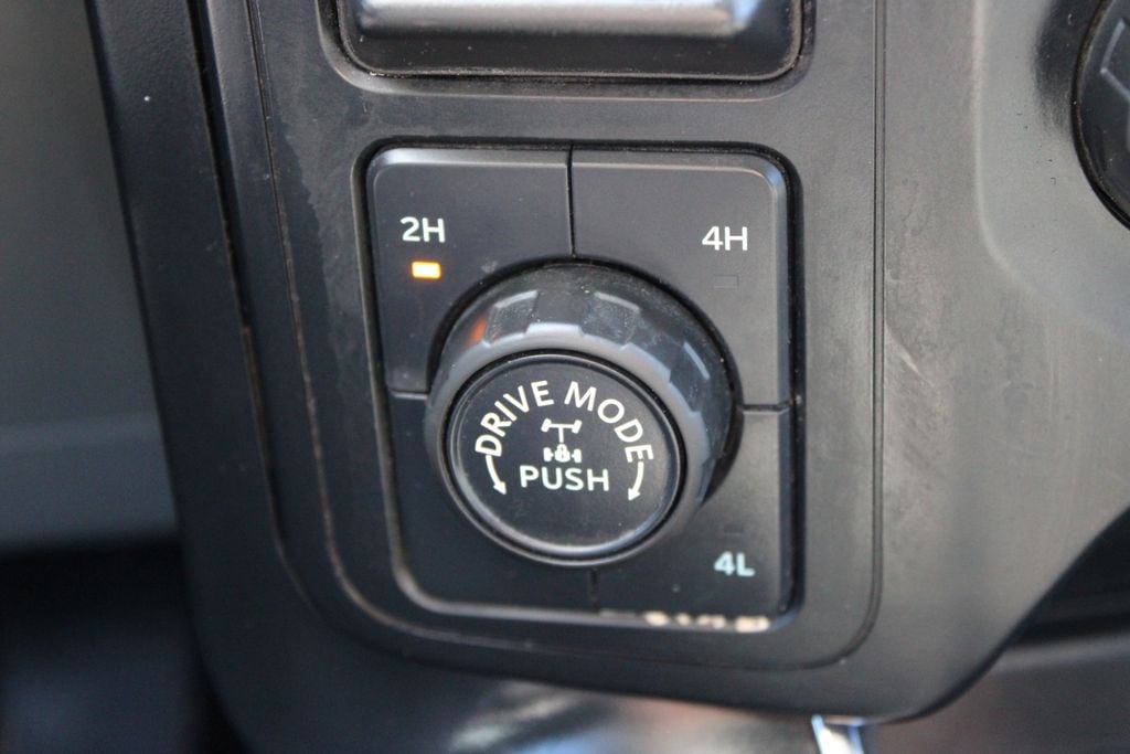 2023 Ford F-150 XL - Photo 38