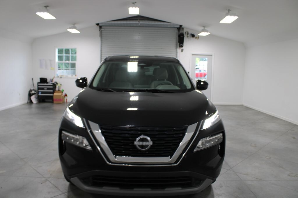Used 2023 Nissan Rogue SV SUV