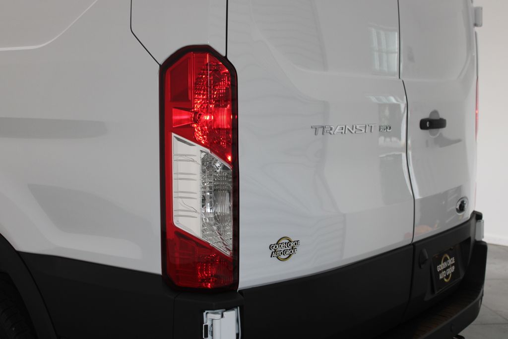 2025 Ford Transit Van Base - Photo 45