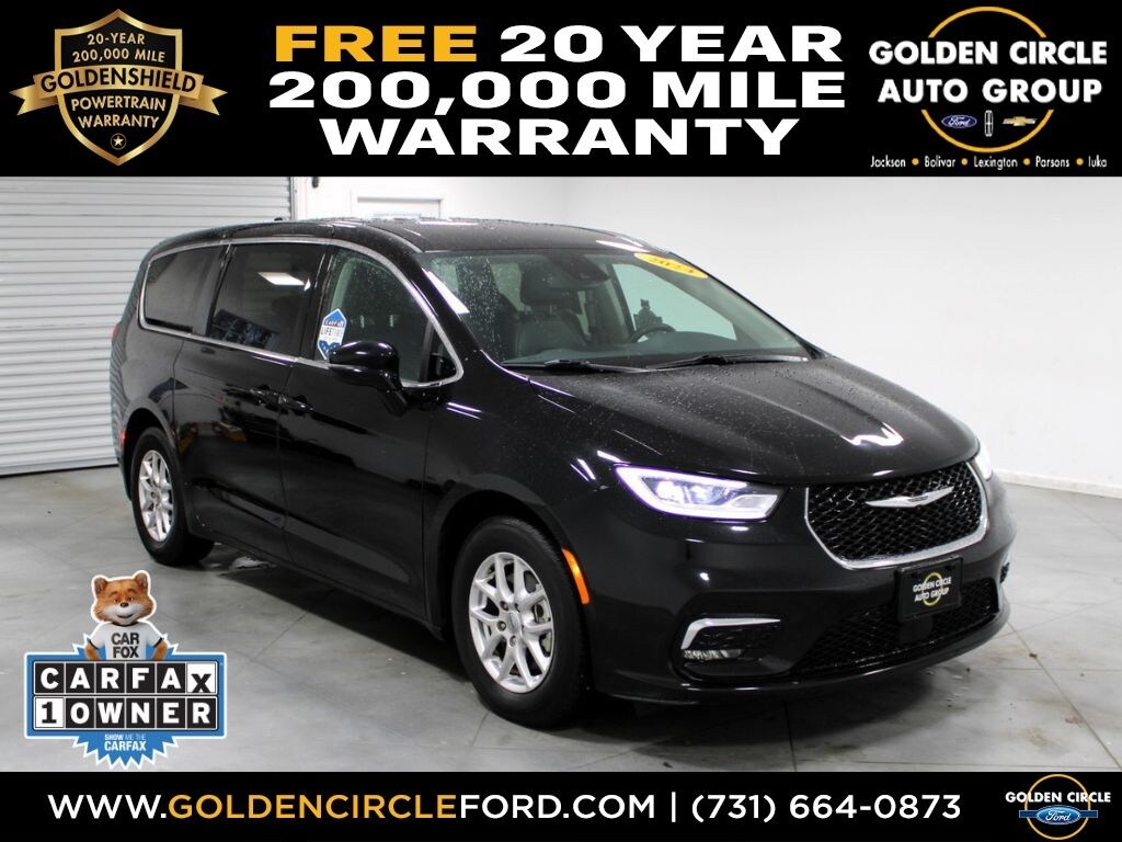 Used 2024 Chrysler Pacifica Touring L Minivan/Van