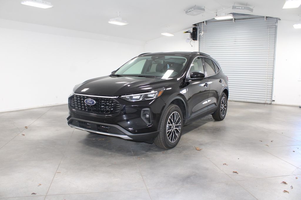 2025 Ford Escape Base photo 3