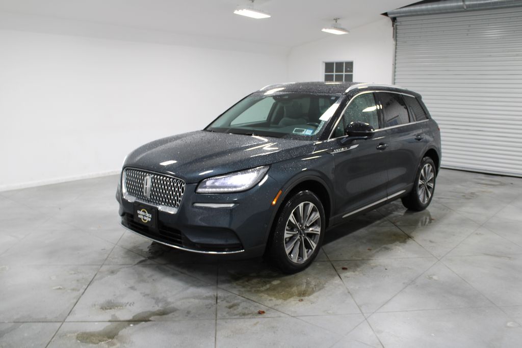 2022 Lincoln Corsair Reserve photo 2