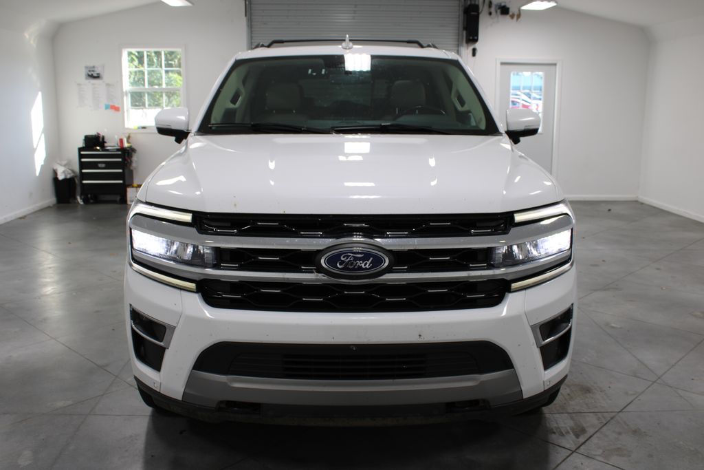 2023 Ford Expedition MAX Limited photo 2