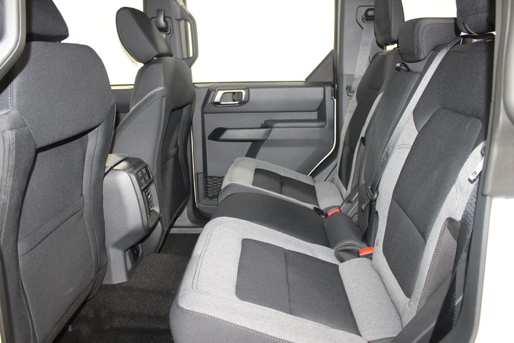 2025 Ford Bronco 4-Door Base - Photo 20