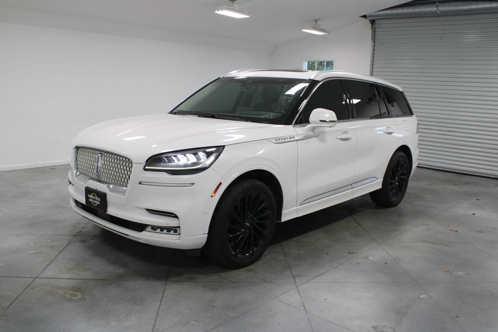 2021 Lincoln Aviator Reserve photo 3