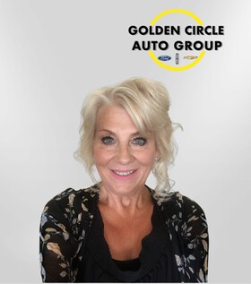 Staff member Tammie Hove from 9113f8cc5015