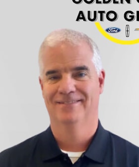 Staff member Cary Holmes from 9113f8cc5015