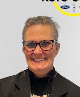 Staff member Daphne Kirchharr from c5b63526cd7a