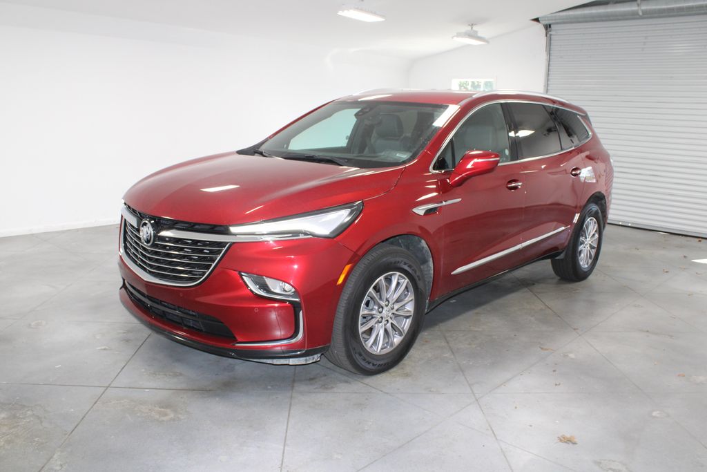 2024 Buick Enclave Premium photo 2