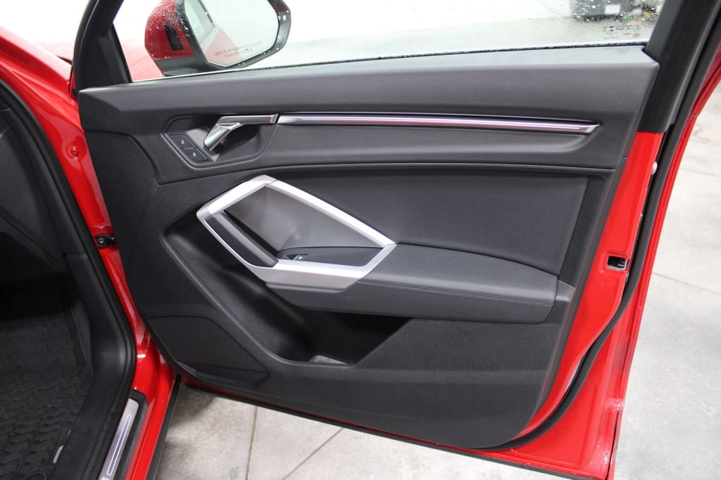 2023 Audi Q3 S Line Premium Plus - Photo 23