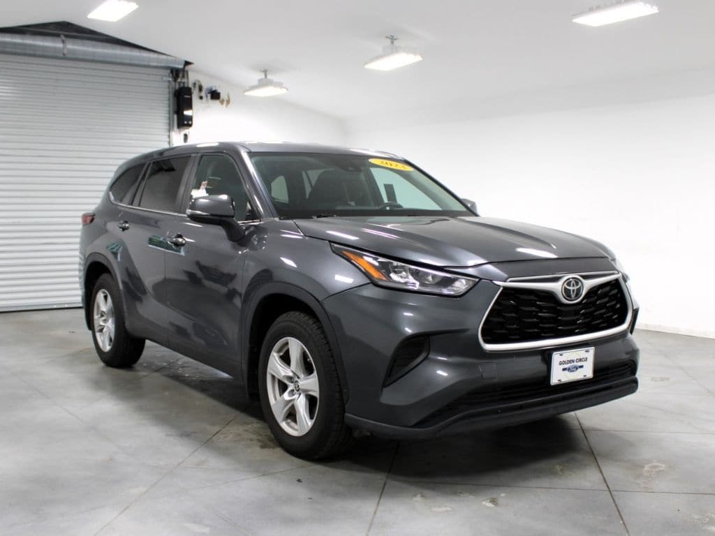 2023 Toyota Highlander L's photo