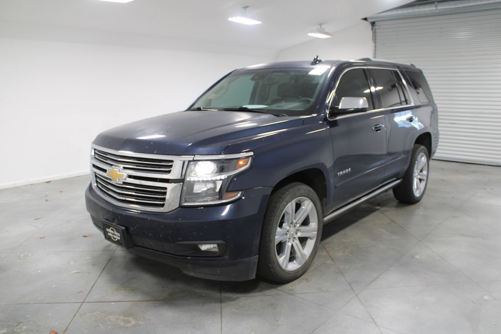 2017 Chevrolet Tahoe Premier photo 2