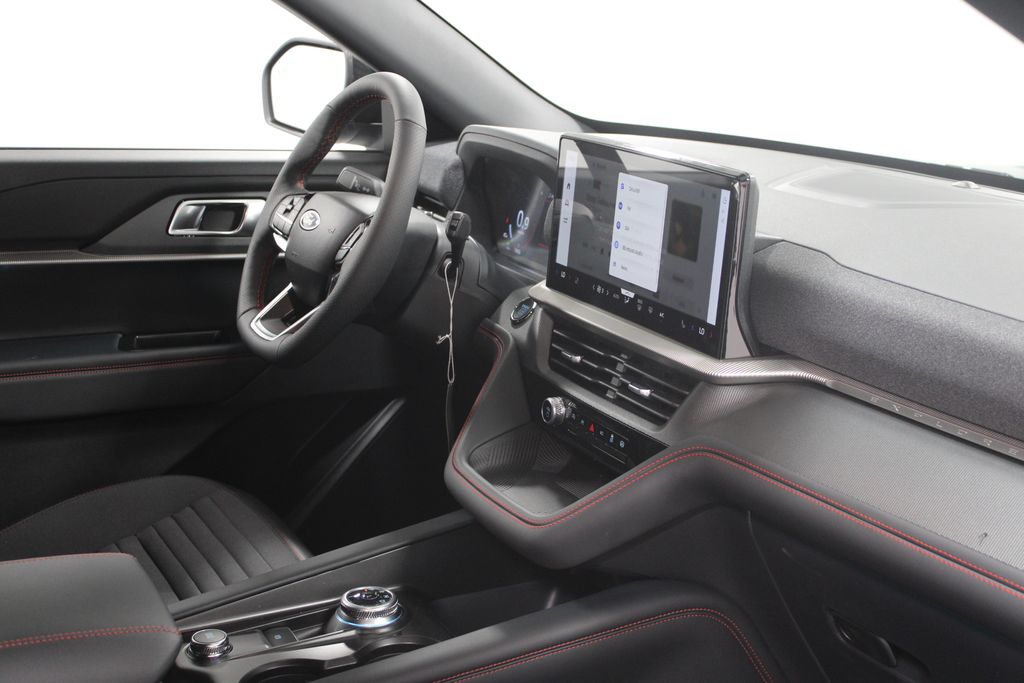 2026 Ford Explorer ST-Line - Photo 31