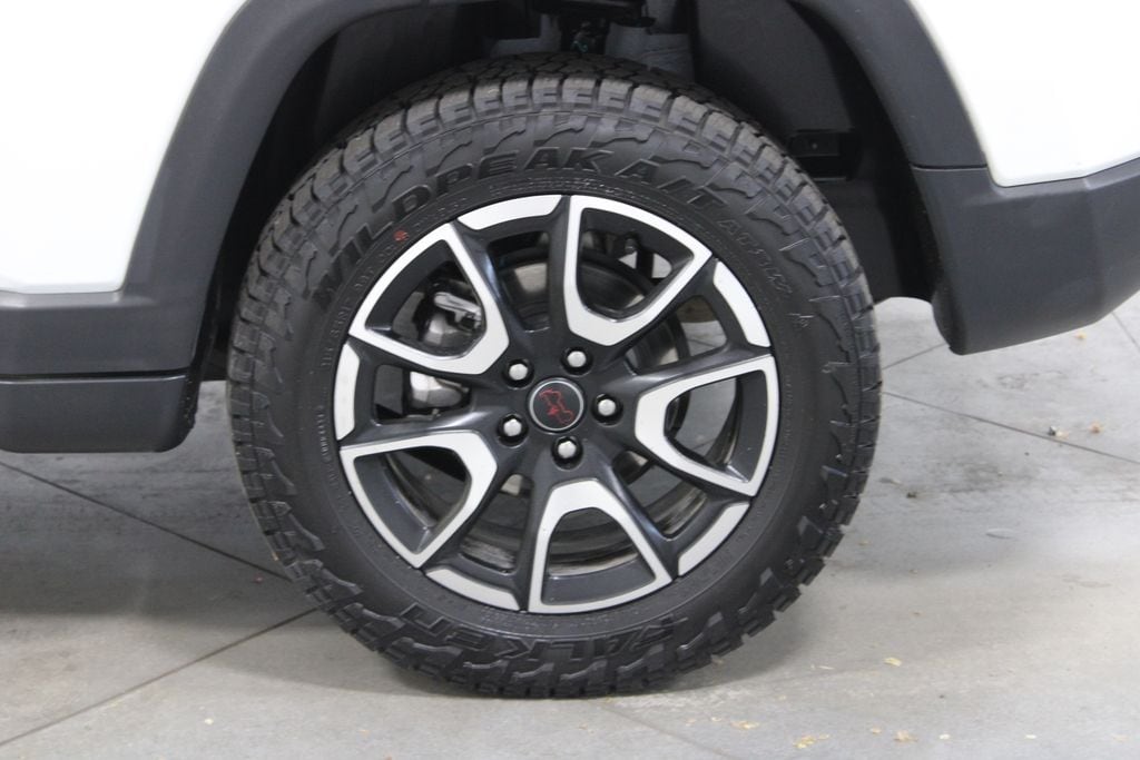 2025 Jeep Compass Trailhawk - Photo 16