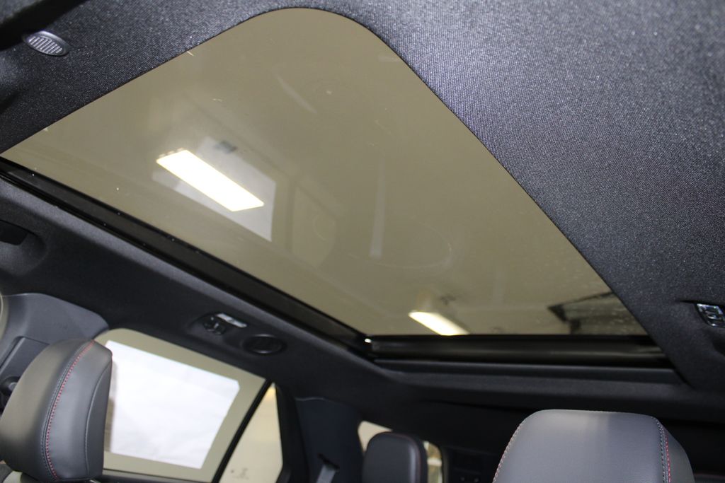 2026 Ford Explorer ST - Photo 60