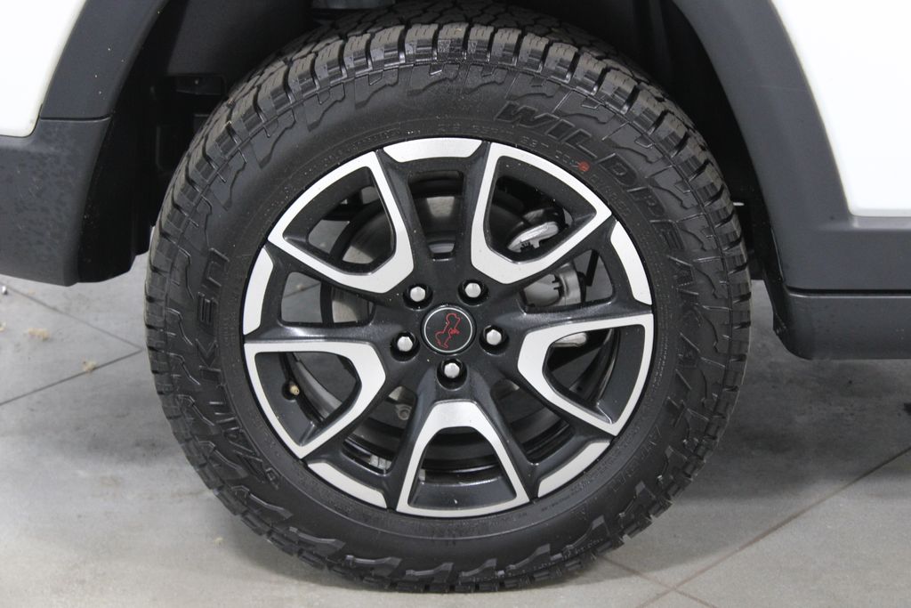 2025 Jeep Compass Trailhawk - Photo 13