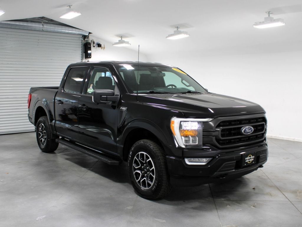 2023 Ford F-150 XLT's photo