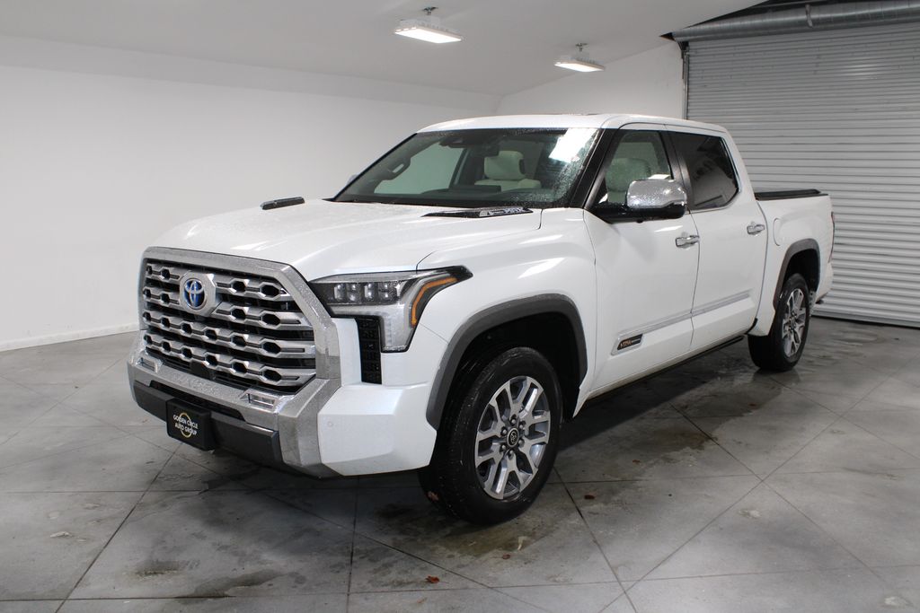 2024 Toyota Tundra 1794 Edition photo 3