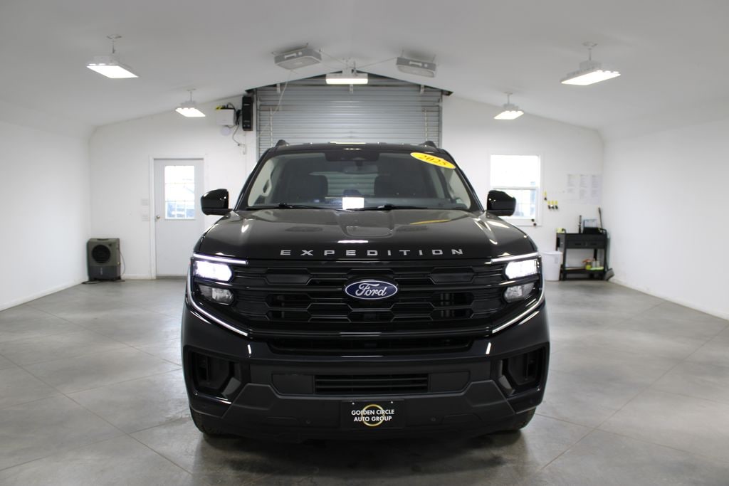 Used 2025 Ford Expedition Active SUV