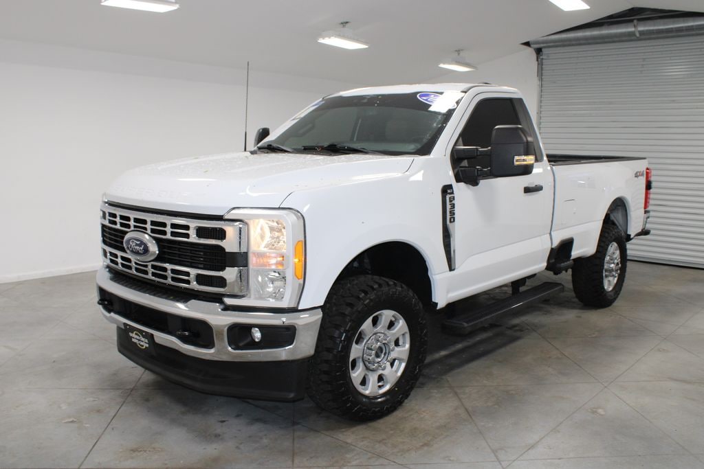 Used 2023 Ford F-350SD XLT Truck