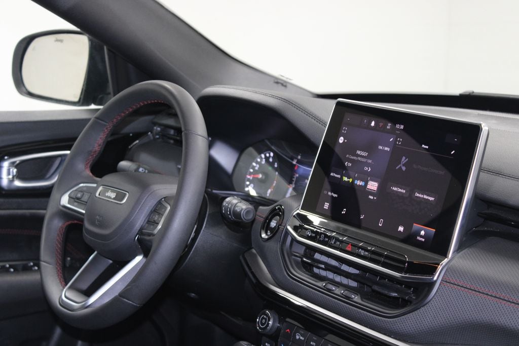 2025 Jeep Compass Trailhawk - Photo 27