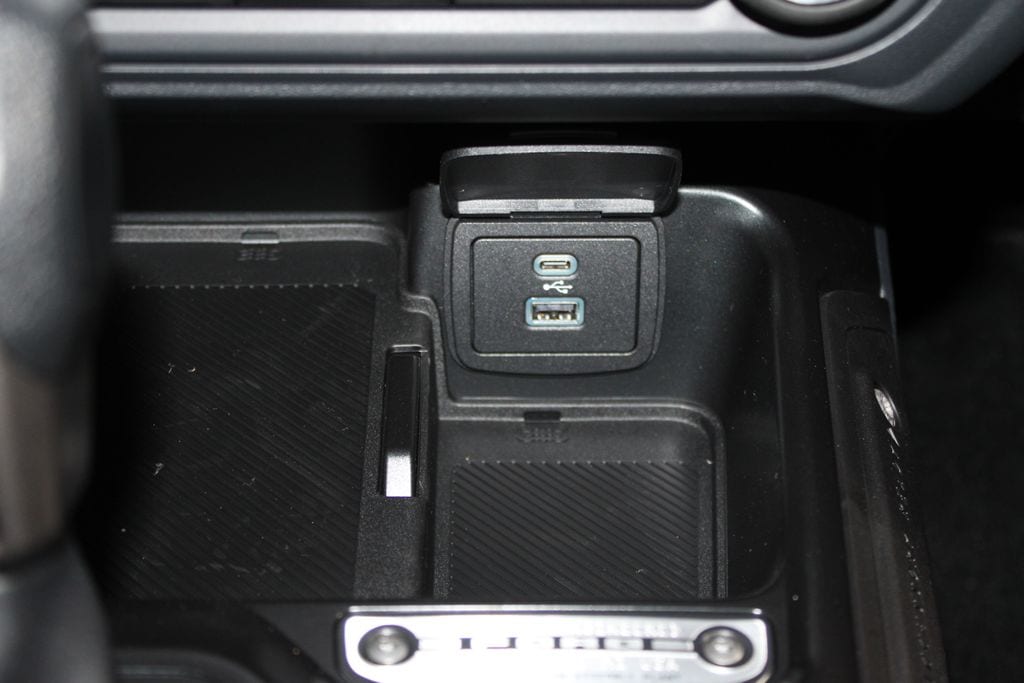 2025 Ford Bronco 4-Door Base - Photo 36