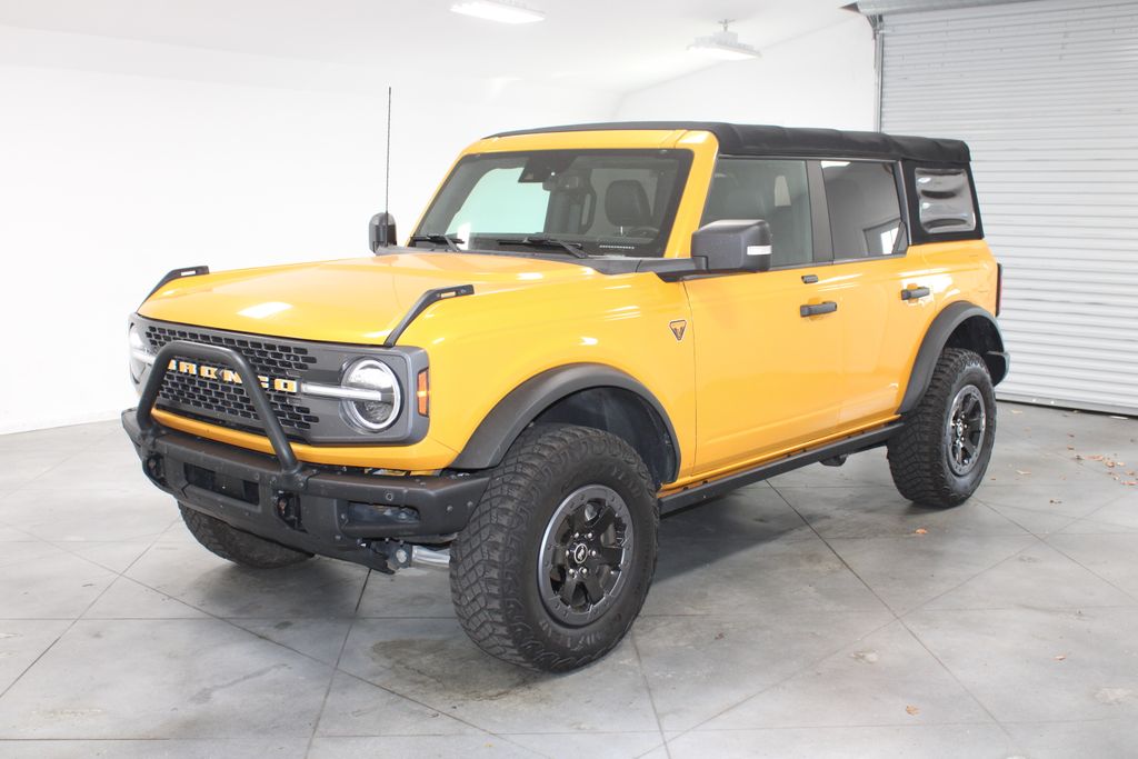 2021 Ford Bronco Badlands photo 2