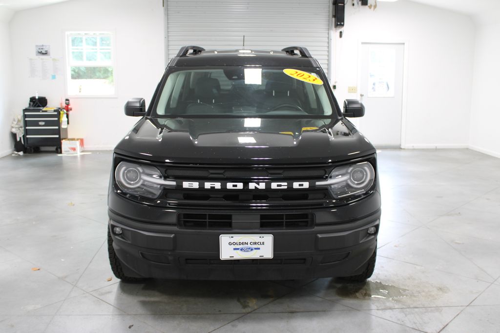 2023 Ford Bronco Sport Outer Banks photo 2