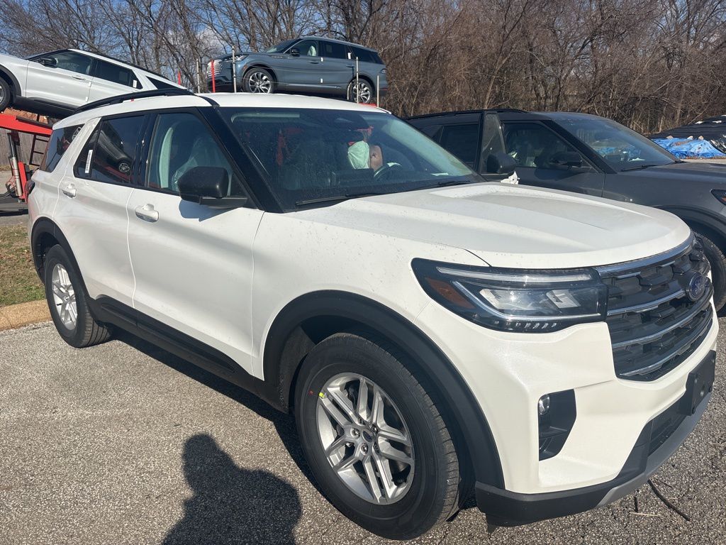 2026 Ford Explorer's photo