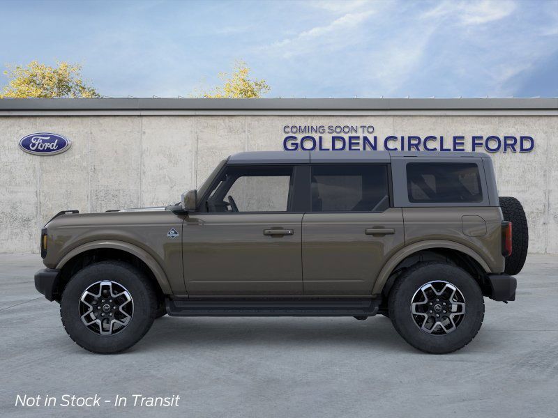 2025 Ford Bronco Outer Banks photo 4